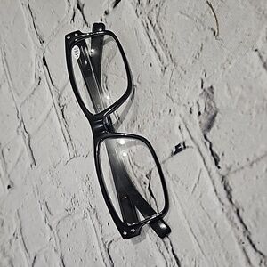 Reading glasses +1.50